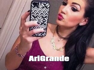 AriGrande