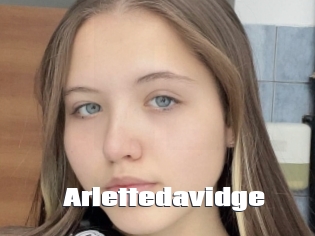 Arlettedavidge