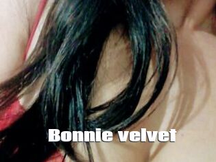 Bonnie_velvet