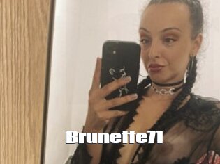 Brunette71