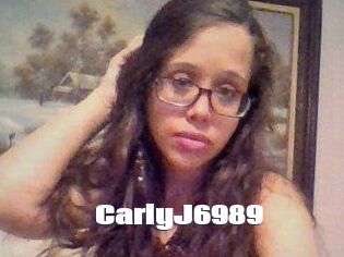 CarlyJ6989