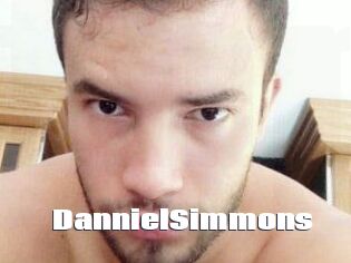 Danniel_Simmons