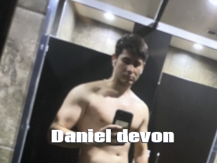 Daniel_devon