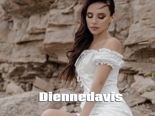Diennedavis