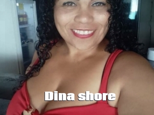 Dina_shore