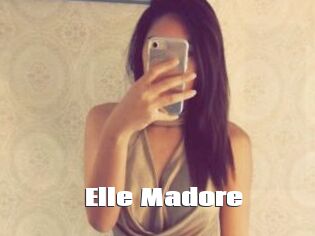 Elle_Madore