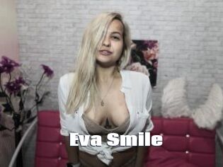 Eva_Smile