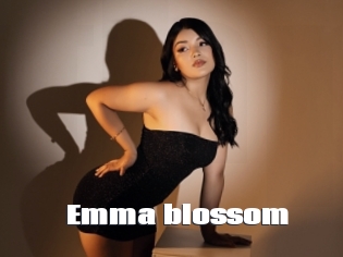 Emma_blossom