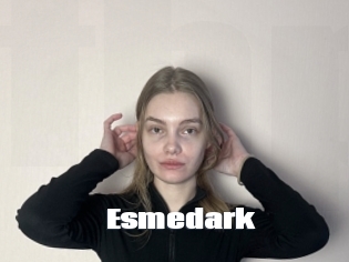 Esmedark