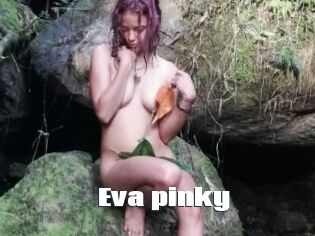 Eva_pinky