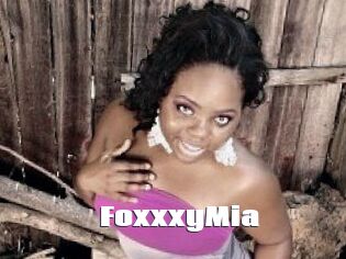 FoxxxyMia