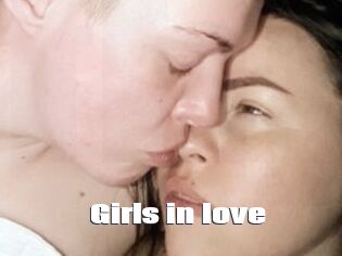 Girls_in_love