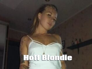 Hott_Blondie