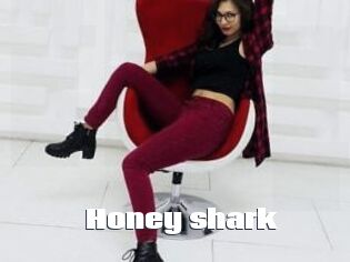 Honey_shark