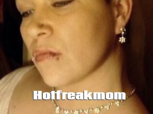 Hotfreakmom