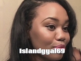 Islandgyal69