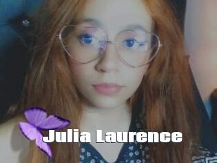 Julia_Laurence