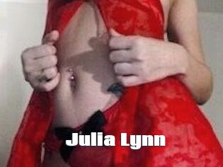 Julia_Lynn