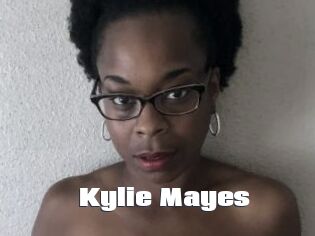 Kylie_Mayes