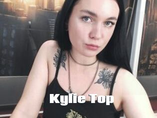 Kylie_Top