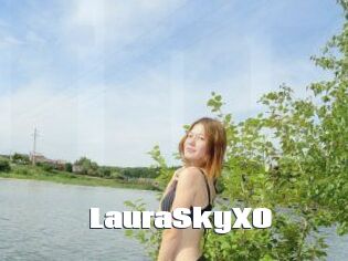 LauraSkyXO