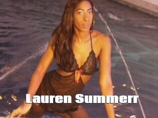 Lauren_Summerr