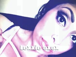 Lexxie_oxox