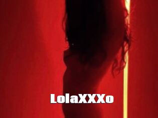 LolaXXXo