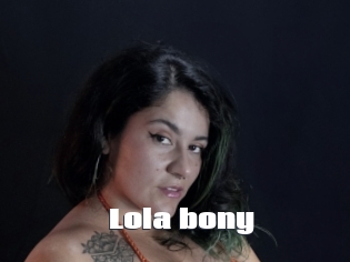 Lola_bony