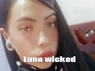Luna_wicked
