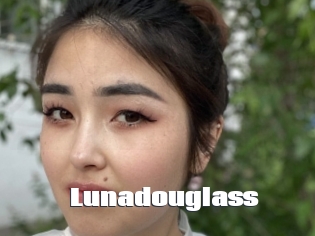 Lunadouglass