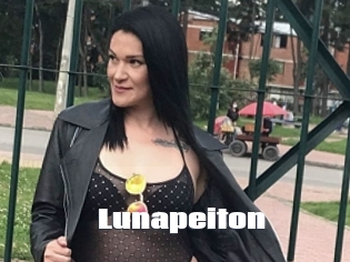 lunapeiton The hot porn
