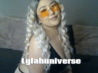 Lylahuniverse