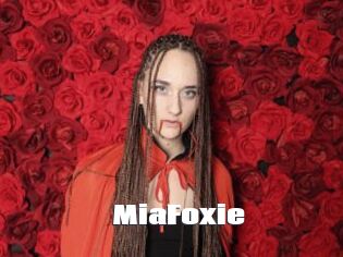 MiaFoxie The hot porn
