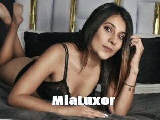 MiaLuxor