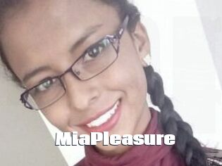 Mia_Pleasure