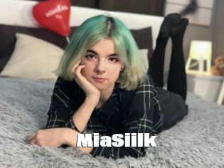 MiaSiilk