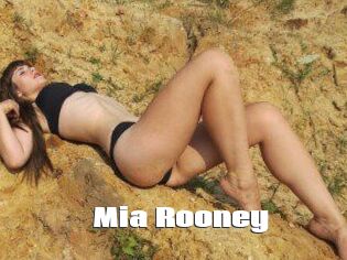 Mia_Rooney