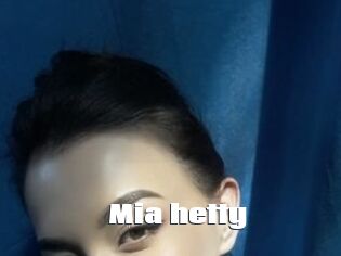 Mia_hetty