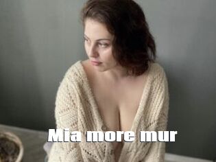 Mia_more_mur