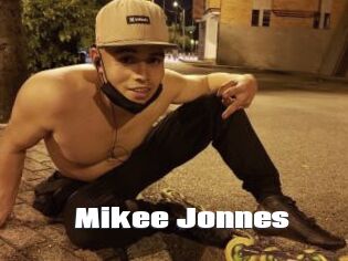 Mikee_Jonnes