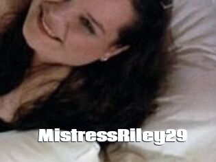 MistressRiley29