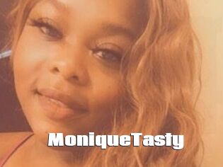 MoniqueTasty
