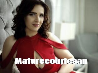 Maturecourtesan