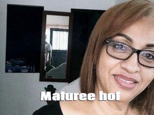Maturee_hot
