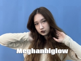 Meghanbiglow