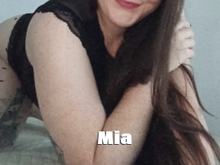 Mia