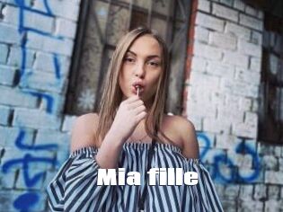 Mia_fille