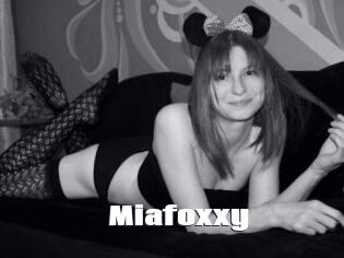 Miafoxxy