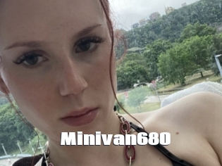 Minivan680